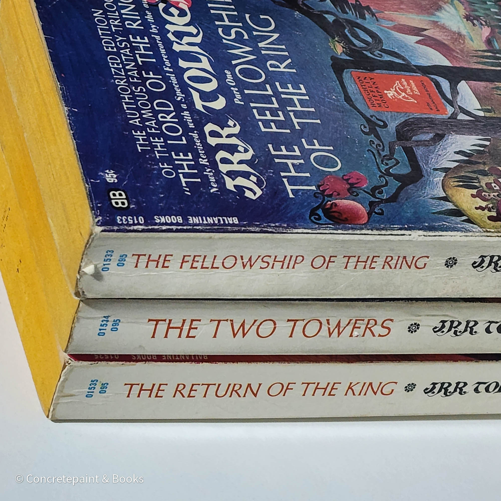 J. R. R. Tolkien - The Lord Of The Rings Trilogy Set 3