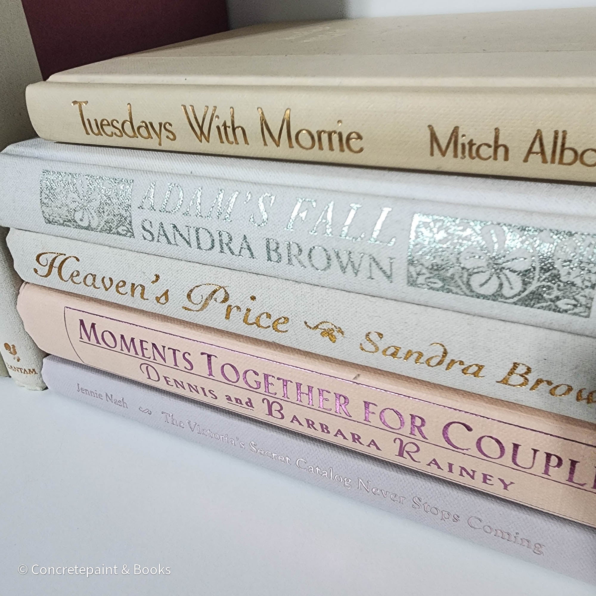 Valentine Gift Book Decor 5